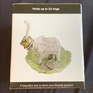 Elephant ring and jewelry holder